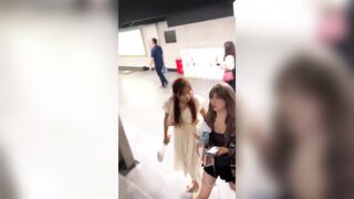 XSおじさんの「押し目買い」、ライティング、そしてスカートめくりシリーズ・コレクション（第2部）［オリジナル版］ ipcam 3 06-230426