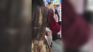 (BC-AA-408)一石三鳥！買い物中の女子大生が捕まる…肌色のストッキングを履いたまま足を上げていた。 ipcam 1