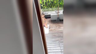 GraceWearsLace Nude Outdoor Ass Play OnlyFans Video Leaked - Leak