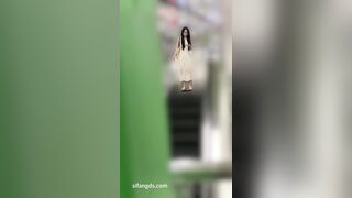 ❤️新たに流出✅ カジュアルなトイレショット（パート3）「巨乳美女」 toilet 16-250426
