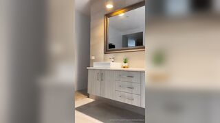 GraceWearsLace Nude Bathroom Blowjob OnlyFans Video Leaked - Leak