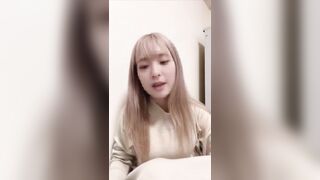 美白で激カワEカップ♡ 配信界の人気者 令和ギャル19歳 「あぁ、、イグッイグッ、、」痙攣しながら昇天♪ jvip 02