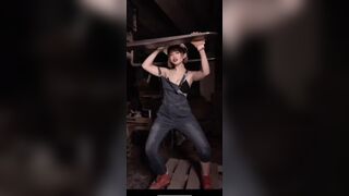 【4.93GB】超有名大学の芋臭い童顔ちゃんがメス犬になるまで調教された記録zip jvip 06