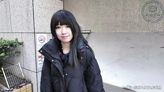 FC2PPV 4890878 ★顔出し★素人さんがえっちな事をしにやってきた！ケース＃130　スタイルよきよき！愛嬌あって可愛すぎる飲み屋さんでバイトするJD 唯ちゃん（20）の場合 jav
