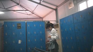 【独占オリジナルファイル】ウォーターパーク美女の着替えとシャワー㊙️ 透かしなしオリジナルファイルシリーズ【シーズン29】11動画 ipcam 05-010526
