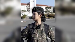 지금은 여군 아님 오래전에 전역했음 korean porn vip