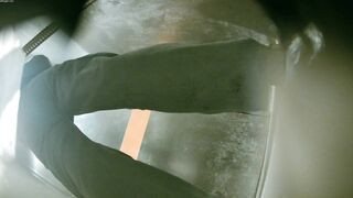 ナイトクラブの情景（後姿）：ストッキング、ハイヒール、そして大きなヒップ！［『Room』オリジナル版］ toilet 3 07-030526