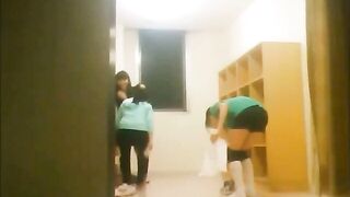 修学旅行やJ●レズやバレーなど人気盗撮詰め合わせ！！！ voyeur jp 06-030526