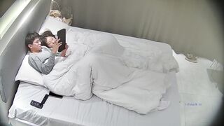3月15日に流出したホテルの写真❤️ メガネをかけた女子大生、クラス美人が男に声をかけられ、週末にセックスに連れ出された。完全版 ipcam 08-040526