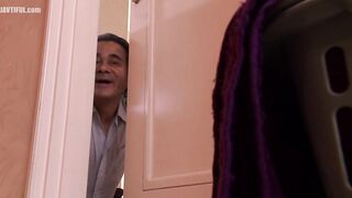 RBD-185 Please forgive me... Between gratitude and affection - Maki... Reducing Mosaic JAV