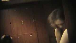 Locker 1 jvip 120526 43