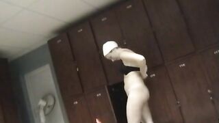 Locker 201 jvip 120526 43