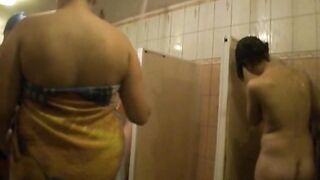 Shower 421 jvip 120526 01