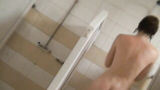 Shower 601 jvip 120526 08