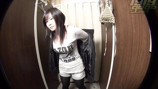 1919gogo Changing room dwk007_0240_01 jvip 120526 01
