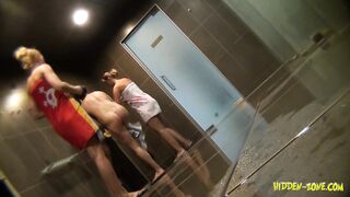 Shower 876 toilet 120526 02