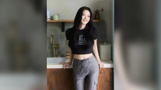 KIM YOO JUNG SHOWS BOOBS 78540 1 KPOP ALLPOP