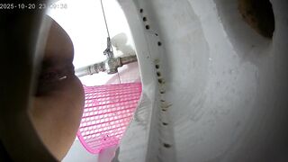 【最高画質トイレショット】大学寮シリーズ：排便アルバム - 15時間、女子学生200人以上 toilet 2 03-120526