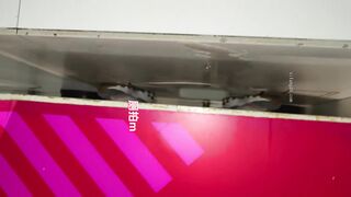 ある一流写真家が、スーパーマリオをテーマにした女性用トイレを密かに撮影し、美しい女性が排尿する様子をクローズアップで高画質に捉えた。 toilet