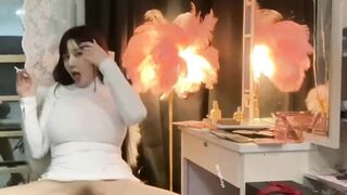 팜므파탈 존예녀 쩍벌 노팬티 ~~ korean porn vip
