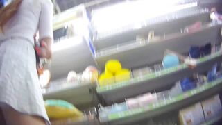お尻突き出し-エロギャルパンチラ逆さ撮り02 voyeur jp 01-130526