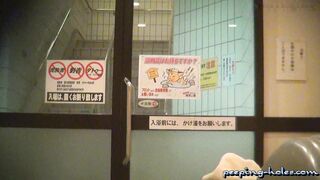 ガチ撮りハイビジョン盗撮!!～SPA!!らしい世界～vol.31 voyeur jp 150526