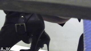 神降臨！史上最強の潜入かわや！vol.01-03 voyeur jp 150526 01
