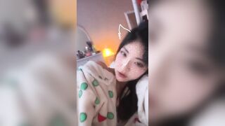 (한국야동) 존예녀 베로니카 인스타 라이브에서 노출 korean porn vip
