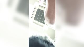 お姉さんの逆さパンチラ動画-静止画-１８９ voyeur jp 02-150526