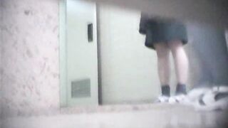 ジョニー出っ歯さんの檄撮！トイレ決死隊 Vol.1-7 voyeur jp 150526 06