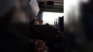 (한국야동) 옆자리 여자승객보며 딸딸이치며 찍 ~ korean porn vip