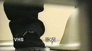 局部接写! 禁断洗面所Vol.2-3 voyeur jp 160526
