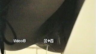 局部接写! 禁断洗面所Vol.4-5 voyeur jp 160526