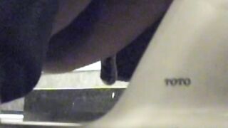 モーゼさんの トイレット・エンジェル Vol.1-3 voyeur jp 160526 02