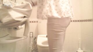 ティーンガールのトイレ覗き!! tete15_00-tete16_00 voyeur jp 160526