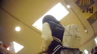 shihukuJS07【鬼カワ】私服ロリパンチラ逆さ撮り07 voyeur jp 160526