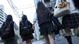 顔出し[4K高画質]S級J●２人組み！どっちも生Pで超大興奮間違いなしの長時間粘着撮り！！★特典あり★ voyeur jp 160526 01