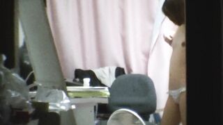 アイドル級のスレンダー美女は、焦げ茶の乳輪を持つ voyeur jp 160526