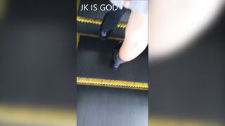 パンツ下１センチ？！超クソミニ制服からの生パンツ白サテン！他 voyeur jp 160526