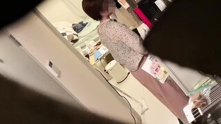 読者モデルの美女が、ファンも見たことのない光景を！おっぱいも陰毛も丸出し voyeur jp 160526