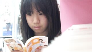 ロリ風を逆さ撮り4 フロントからお邪魔します voyeur jp 160526