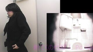 同級生に裏切られておっぱい丸出し【てくの塾着替え盗撮K1068Kn】激かわエロボディDカップ友奈ちゃん、正美ちゃんの同級生 voyeur jp 170526