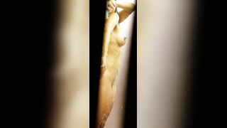 民家風呂覗き美巨乳パイパンマンコ見え voyeur jp 170526