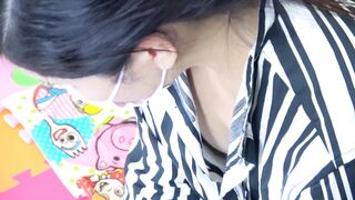 コリっとしたエロ乳首ママ特集#154■胸チラ■7名登場!!貧乳デカ乳首ママさんベビマ初参加!! voyeur jp 170526