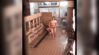 究極の女子 集団風呂 ④ voyeur jp 170526