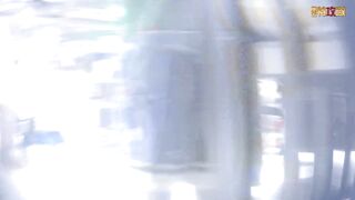 【幻 プール編 No.049】股の真下から上を見上げるアングル voyeur jp 170526