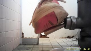 秘密の公園トイレ voyeur jp 170526 15