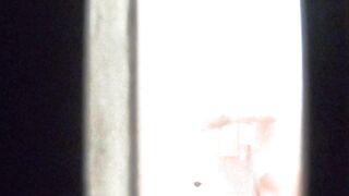 【お風呂】キュートなちっぱいにパ◯パンのスレンダーお姉さんのお風呂タイム♪ voyeur jp 170526
