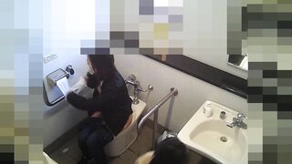 トイレ安らぎ60、洗って仲良く。 voyeur jp 170526