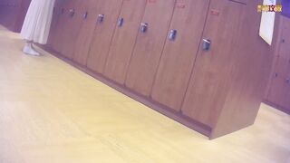 綺麗なお姉さんたちの裸体に密着【神降臨 Vol.085】 voyeur jp 170526